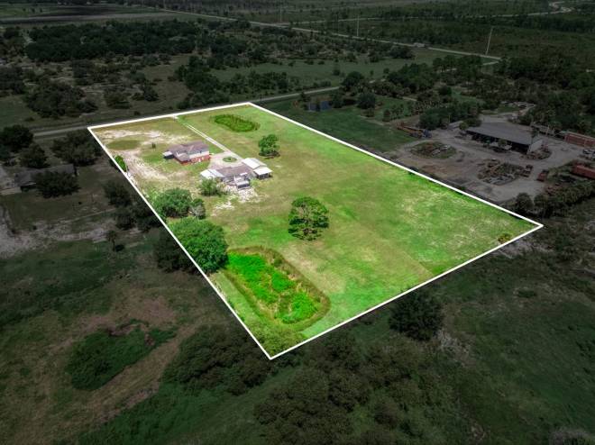 112 Park Land Dr, Lake Placid, FL 33852
