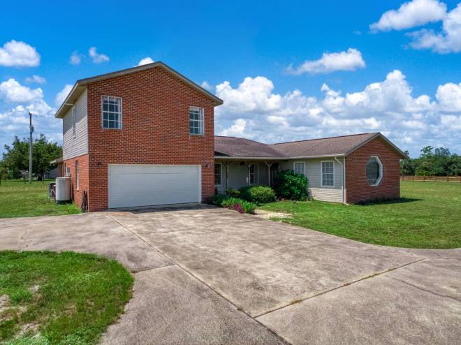 112 Park Land Dr, Lake Placid, FL 33852