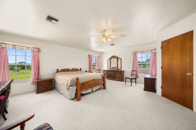 112 Park Land Dr, Lake Placid, FL 33852
