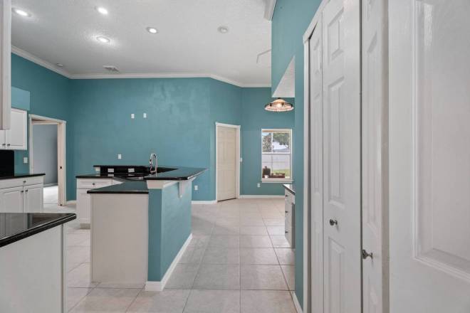 2087 Westbourne Dr, Oviedo, FL 32765