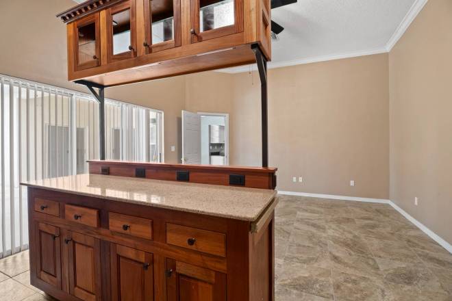 2087 Westbourne Dr, Oviedo, FL 32765