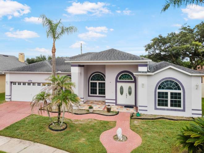 2087 Westbourne Dr, Oviedo, FL 32765