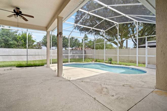 2087 Westbourne Dr, Oviedo, FL 32765