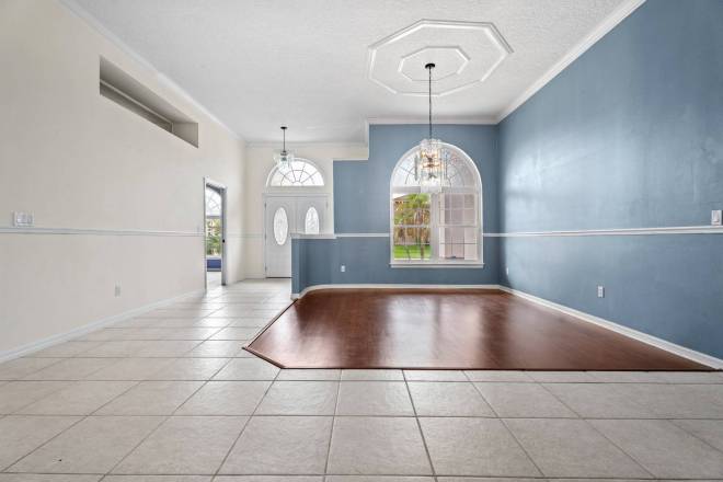 2087 Westbourne Dr, Oviedo, FL 32765