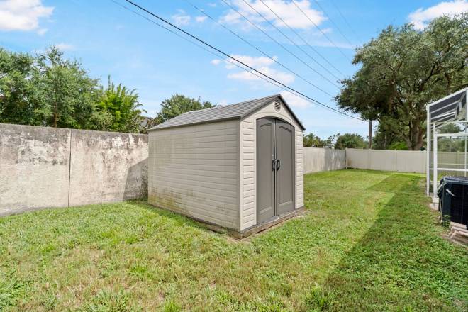 2087 Westbourne Dr, Oviedo, FL 32765