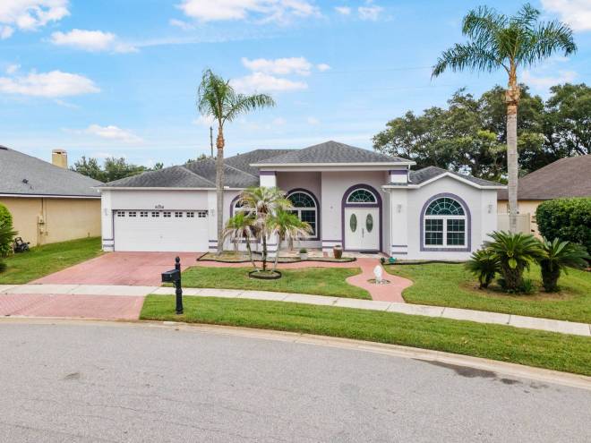 2087 Westbourne Dr, Oviedo, FL 32765