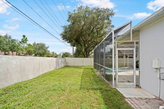 2087 Westbourne Dr, Oviedo, FL 32765