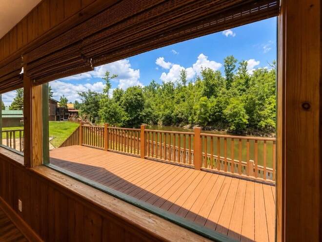 20855 NW Lamb Eddy Rd., Altha, FL 32421