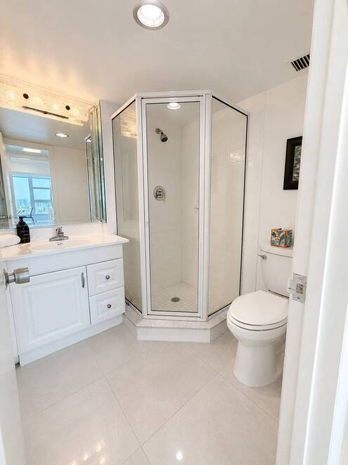 1620 Ocean Boulevard, #8H, Lauderdale-By-The-Sea, FL 33062