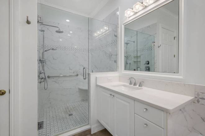 5021 Maxwell Cir, Naples, FL 34105