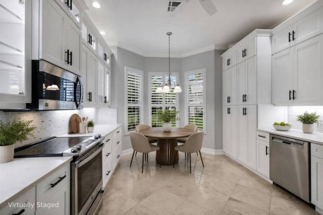 5021 Maxwell Cir, Naples, FL 34105