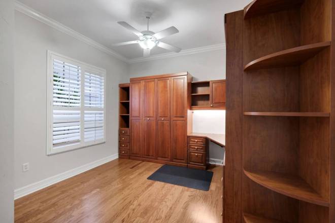 5021 Maxwell Cir, Naples, FL 34105