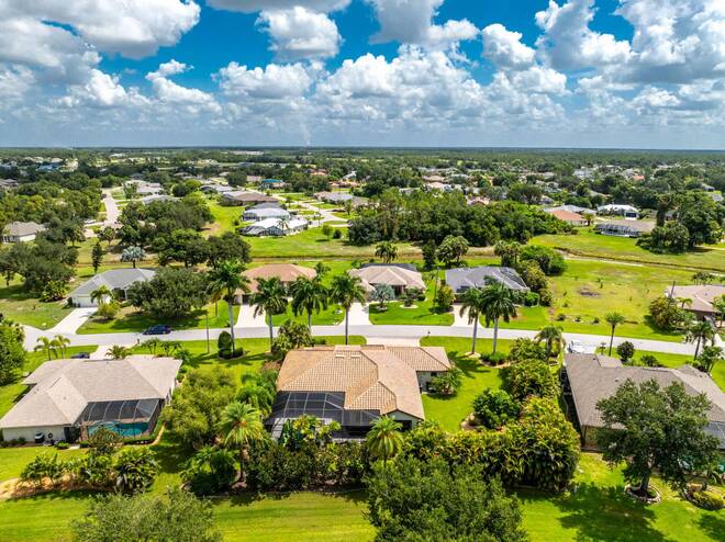 25279 PUNTA MADRYN AVE, Punta Gorda, FL 33983