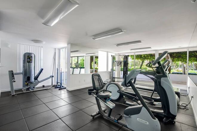 155 Ocean Lane Dr, #103, Key Biscayne, FL 33149