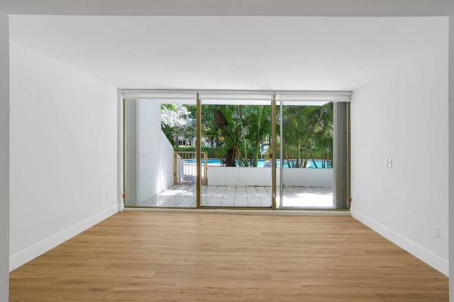 155 Ocean Lane Dr, #103, Key Biscayne, FL 33149