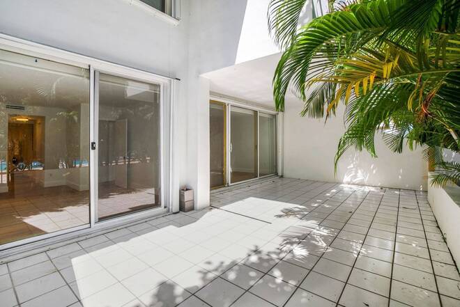 155 Ocean Lane Dr, #103, Key Biscayne, FL 33149