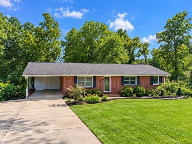 Photo of 3017 Lake Drive, Shelby, NC