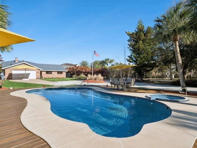 1703 S Riverside Dr, New Smyrna Beach, FL 32168