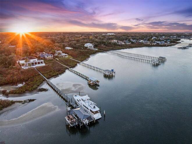 1703 S Riverside Dr, New Smyrna Beach, FL 32168