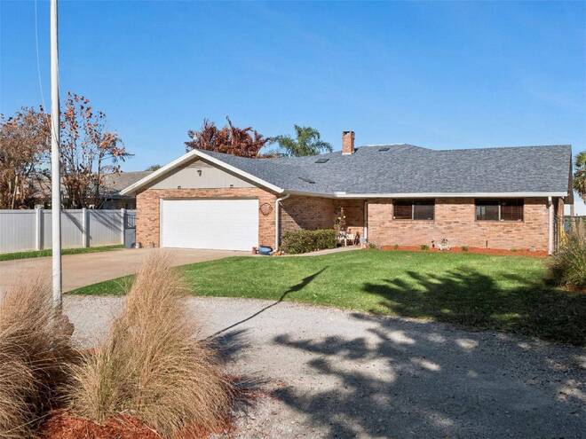 1703 S Riverside Dr, New Smyrna Beach, FL 32168