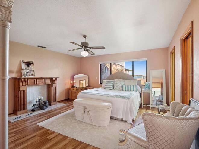 1703 S Riverside Dr, New Smyrna Beach, FL 32168
