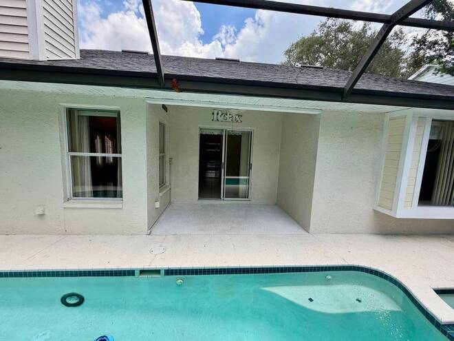 11838 Branch Mooring Dr, Tampa, FL 33635