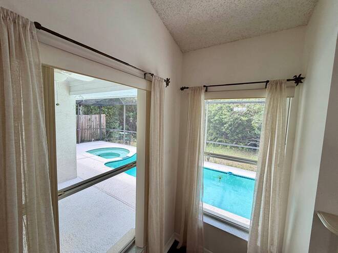 11838 Branch Mooring Dr, Tampa, FL 33635