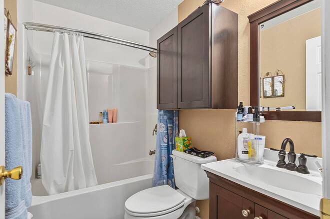 702 N Chapel, Bunnell, FL 32110