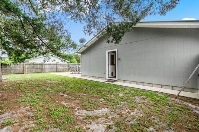 702 N Chapel, Bunnell, FL 32110