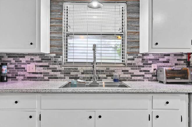 702 N Chapel, Bunnell, FL 32110