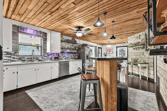 702 N Chapel, Bunnell, FL 32110