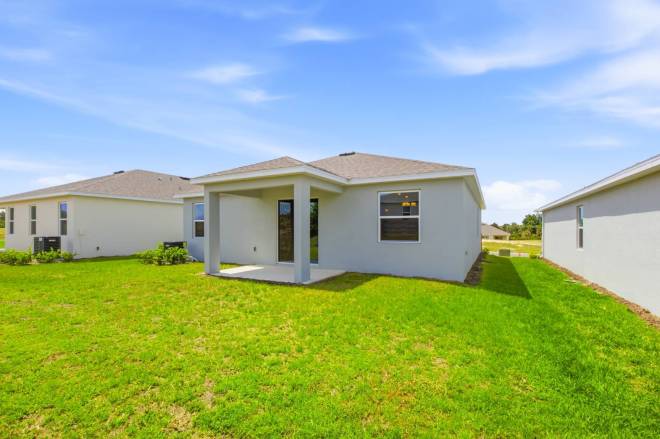 5727 Hiawassee Rd, Okahumpka, FL 34762