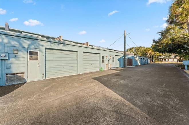 101 N Pine St, #2, New Smyrna Beach, FL 32169
