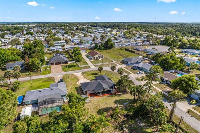 117 Poinciana Rd, Edgewater, FL 32141