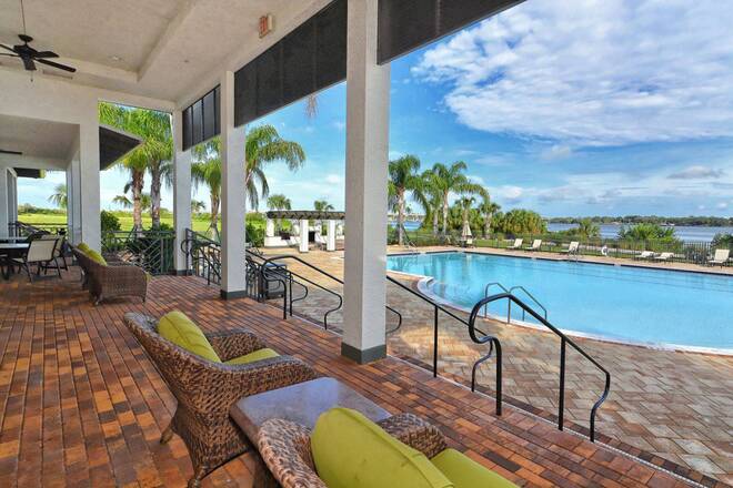 1041 RIVERSCAPE STREET, Bradenton, FL 34208