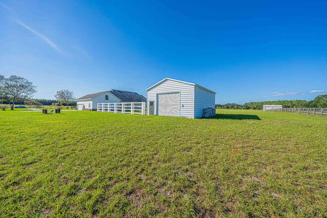 879 NW Milo Ter, Lake City, FL 32055