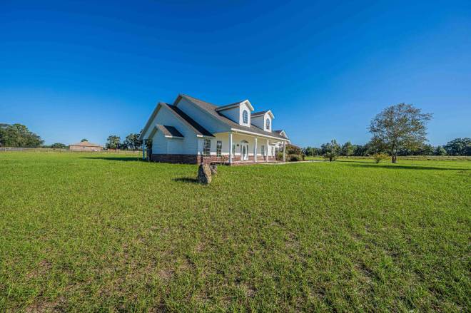 879 NW Milo Ter, Lake City, FL 32055
