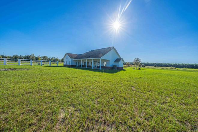 879 NW Milo Ter, Lake City, FL 32055