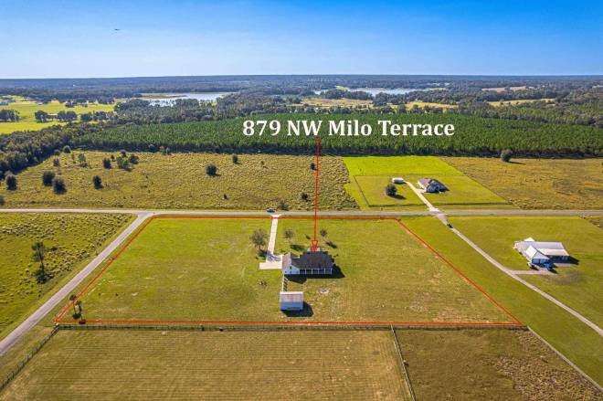 879 NW Milo Ter, Lake City, FL 32055
