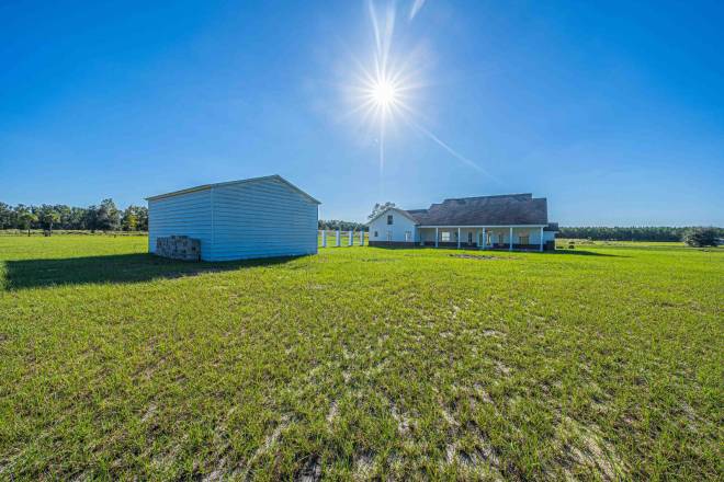 879 NW Milo Ter, Lake City, FL 32055