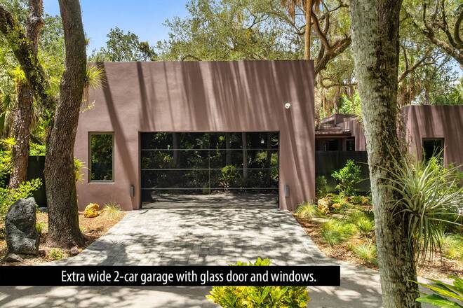 2111 Tanbark Ln, Fort Lauderdale, FL 33312