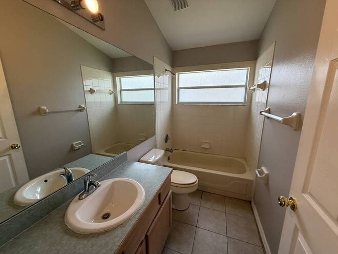 16049 Magnolia Hill St, Clermont, FL 34714