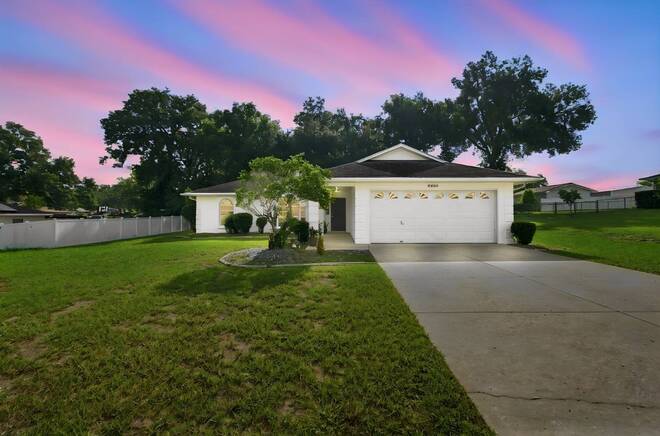5636 Cypress St, Zephyrhills, FL 33542