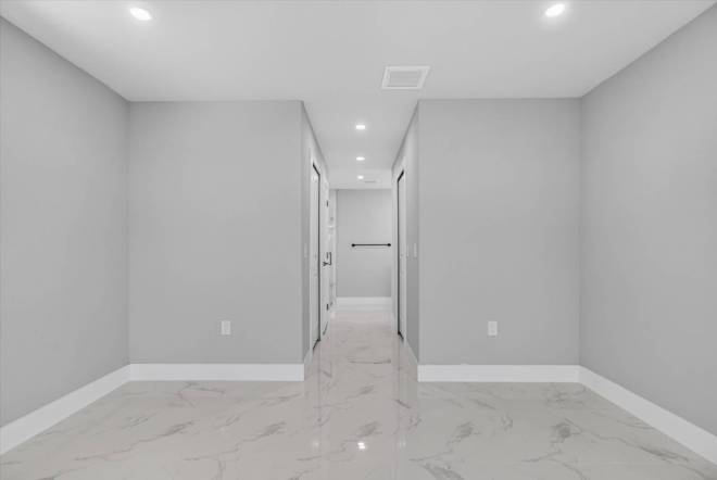 526 Wabasso S Ave, Lehigh Acres, FL 33974