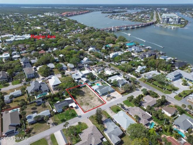 209 Normandy Ave, New Smyrna Beach, FL 32169