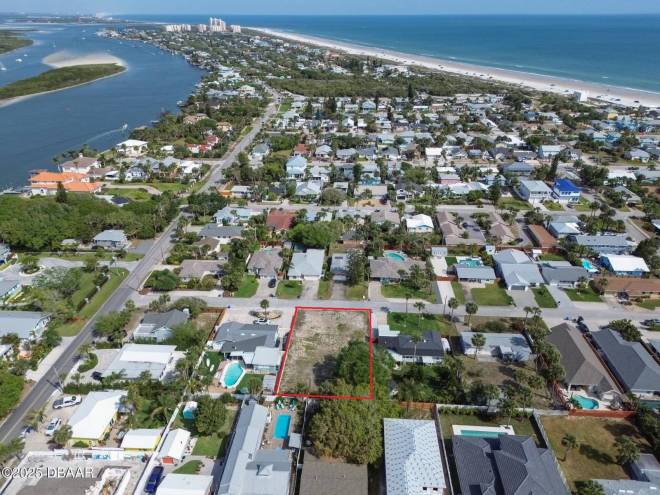 209 Normandy Ave, New Smyrna Beach, FL 32169