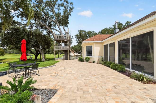 1833 Shore Line Dr, Leesburg, FL 34748