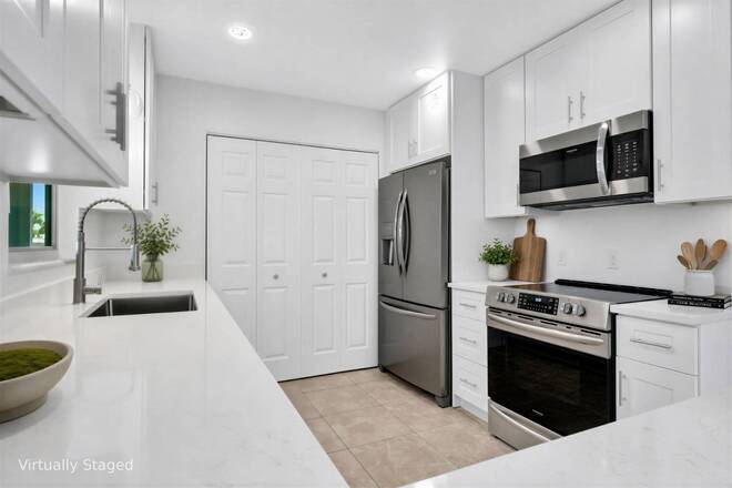 3940 Bennett Ln, Bonita Springs, FL 34134