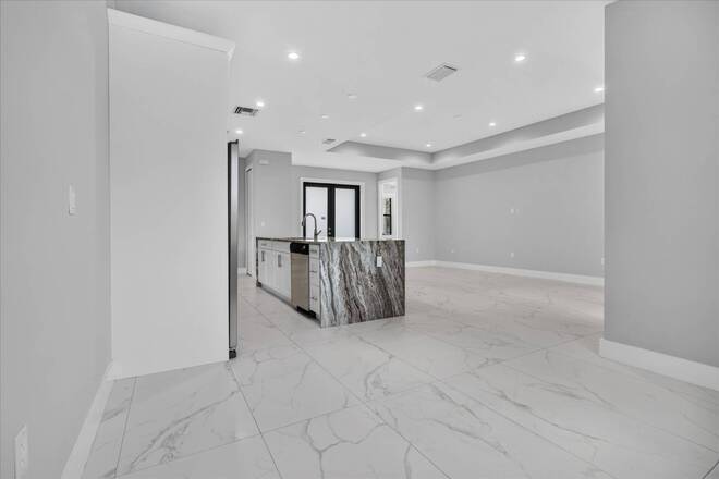 2843 14th SE Ave, Naples, FL 34117