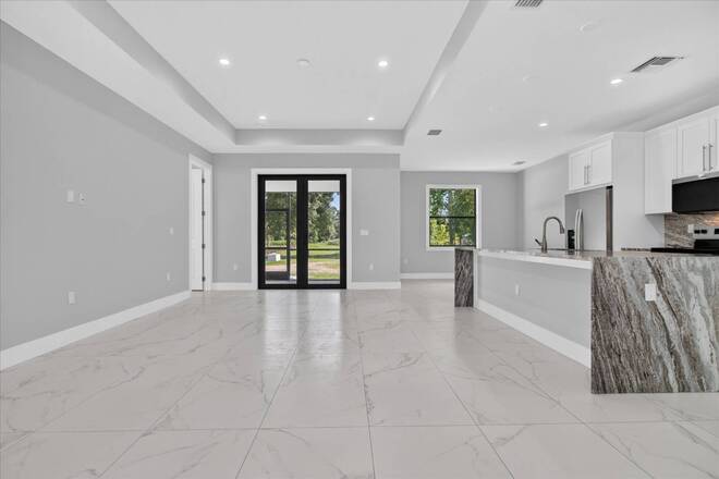 2843 14th SE Ave, Naples, FL 34117